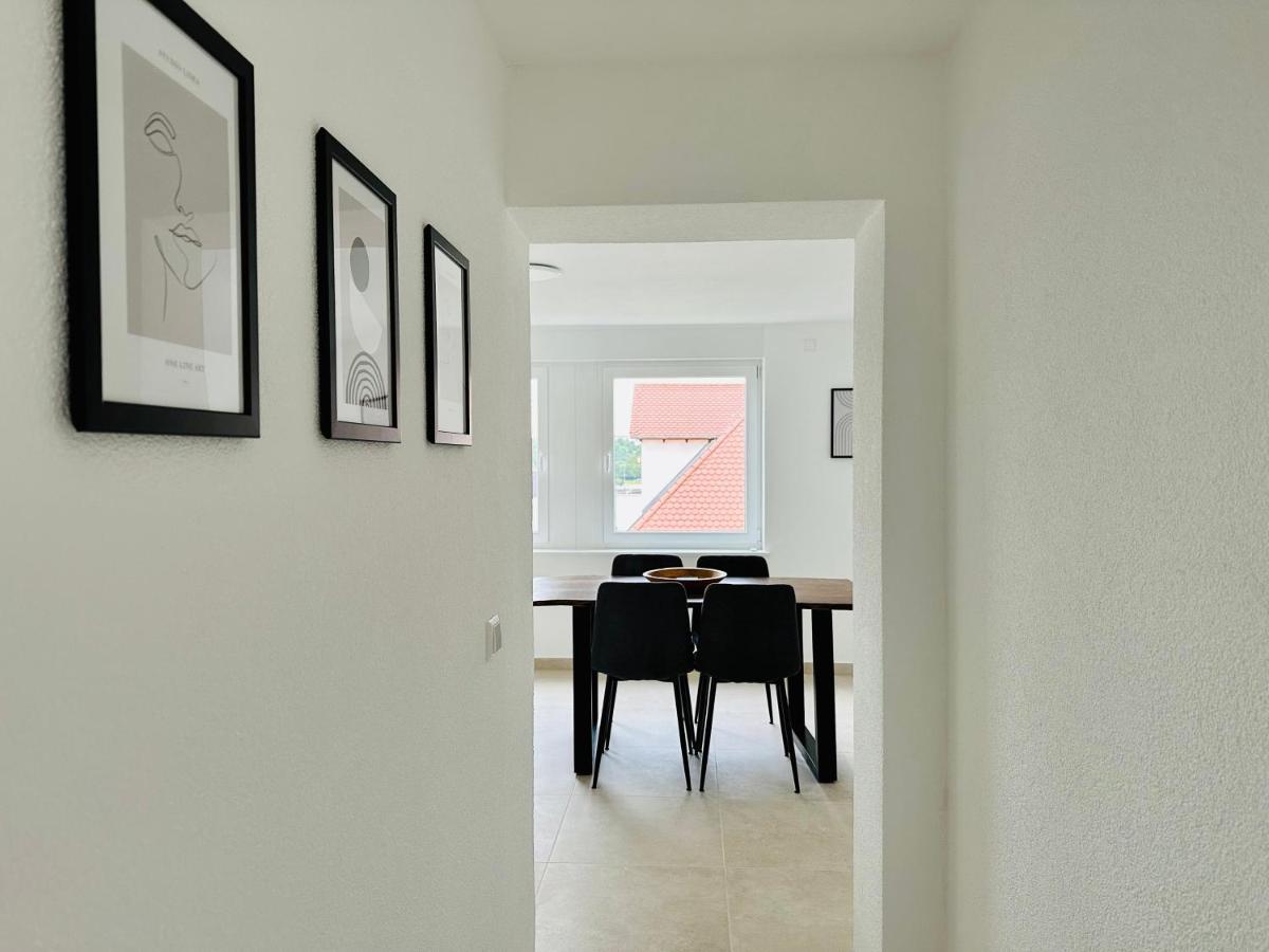Bergblick-Apartment Istayunixi Seenaehe-Workspace-Netflix I Keine Monteure Фрідріхсгафен Екстер'єр фото