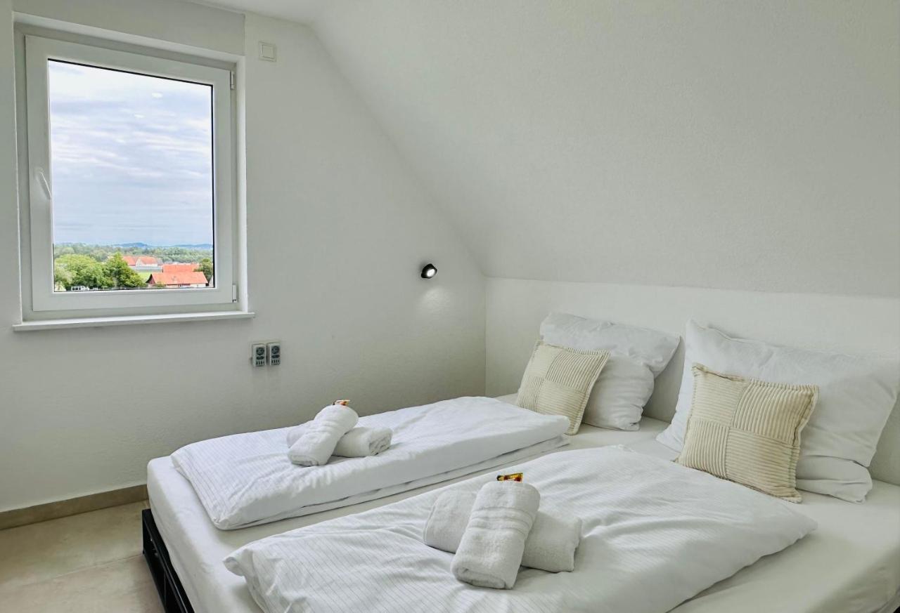 Bergblick-Apartment Istayunixi Seenaehe-Workspace-Netflix I Keine Monteure Фрідріхсгафен Екстер'єр фото
